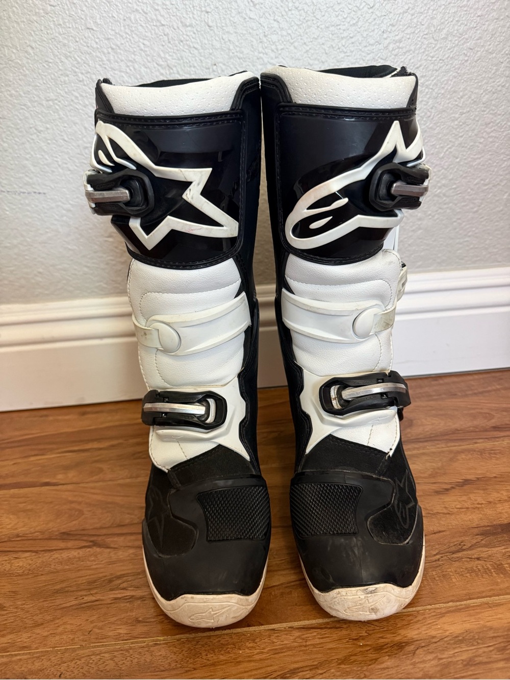 Alpinestars Tech 7s Youth Black and White Motocross Riding Boots